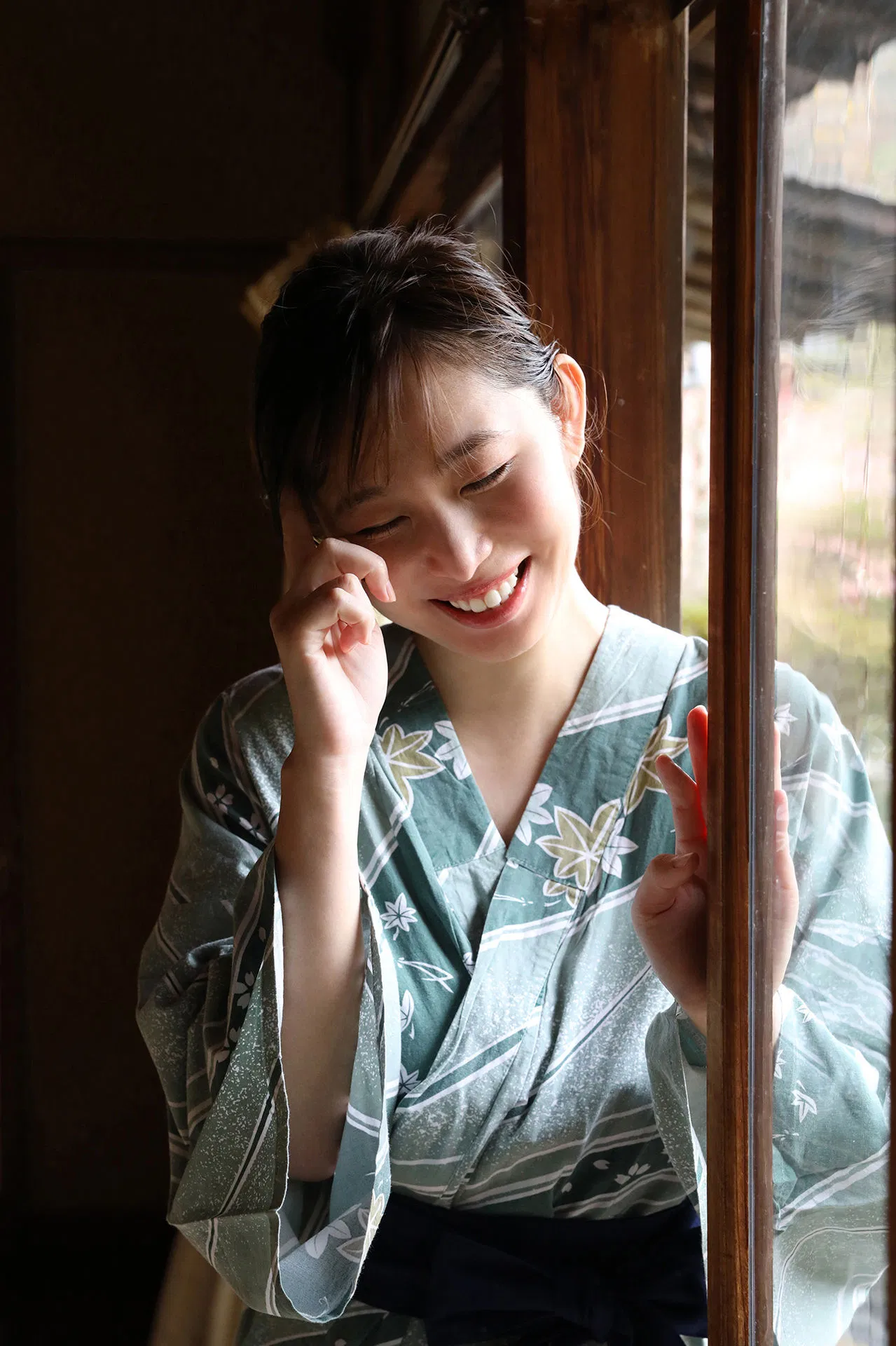 FRIDAYデジタル写真集 塩地美澄 「一泊二日、わけありな旅　ｖｏｌ．３　１３０ページの超完全版！」